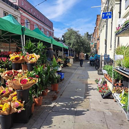 Clapham Serenity Garden Retreat With Free Parking ロンドン エクステリア 写真
